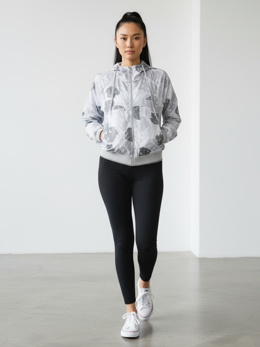 Adidas Stella McCartney floral Track Jacket Windbreaker Gray L